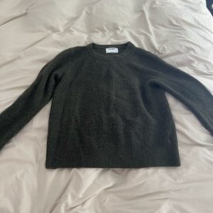 Green old navy sweater